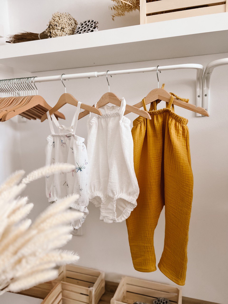 Co ušít z mušelínu pro děti a miminka na léto? Tipy na střihy