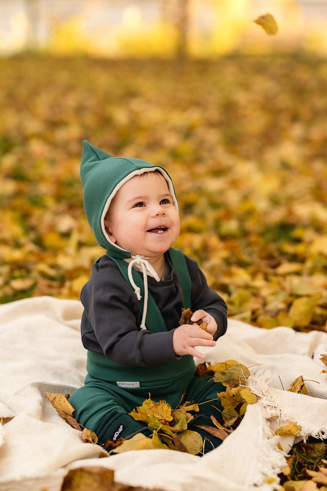 Střih na dětskou mikinu s raglánem "Paisley" 62 -134 - Šibabi.cz